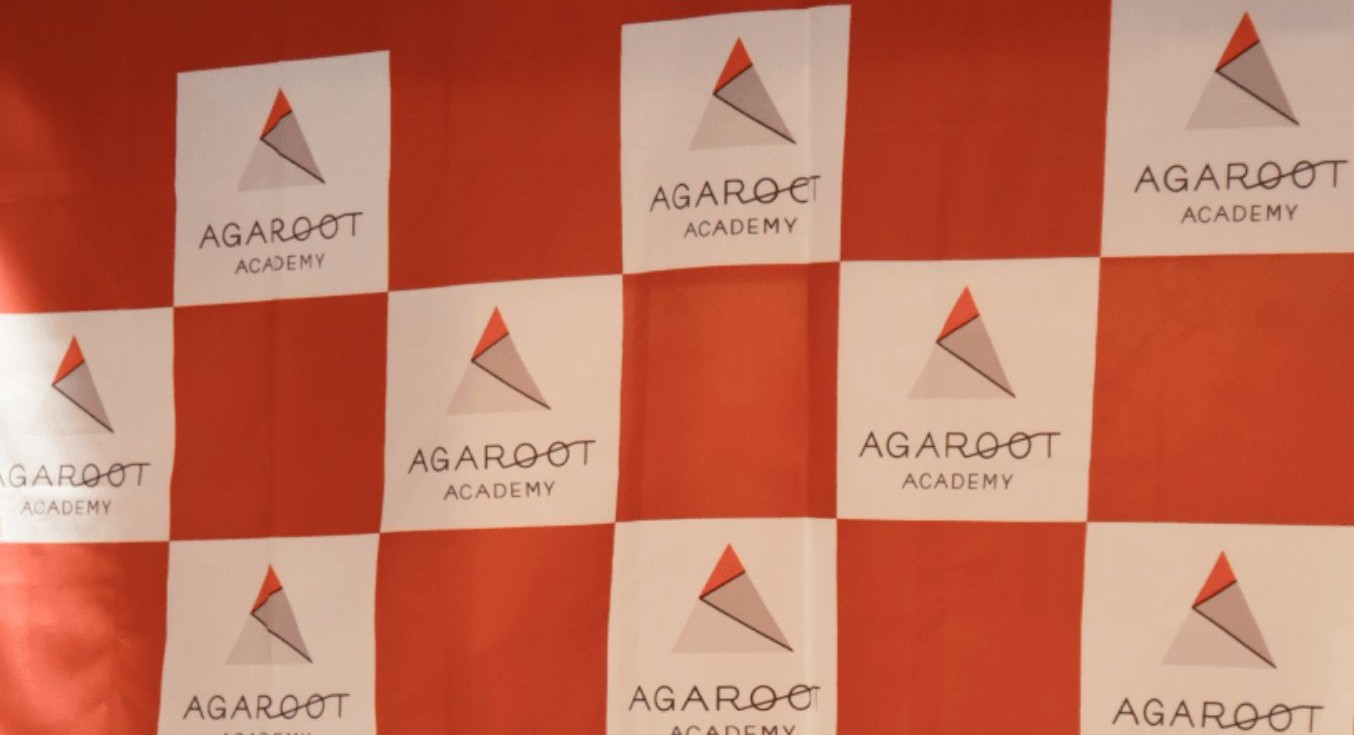 エディトリアルデザイナーアシスタント