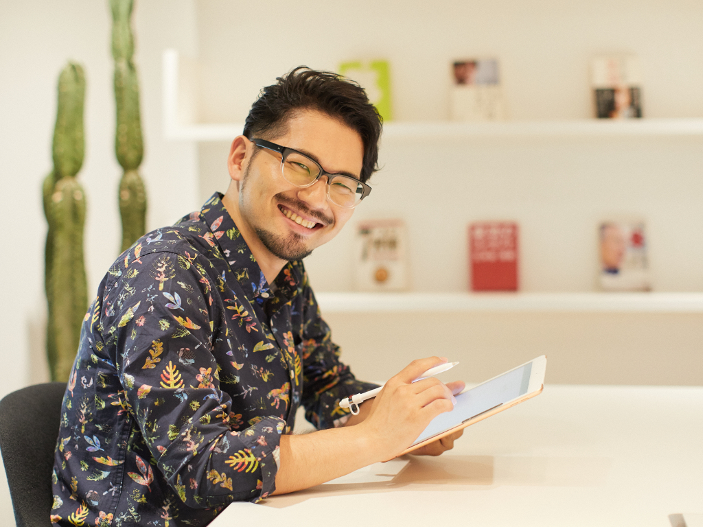 中途｜リーガルメディア事業部：WEBマーケター（SEOコンテンツディレクター）