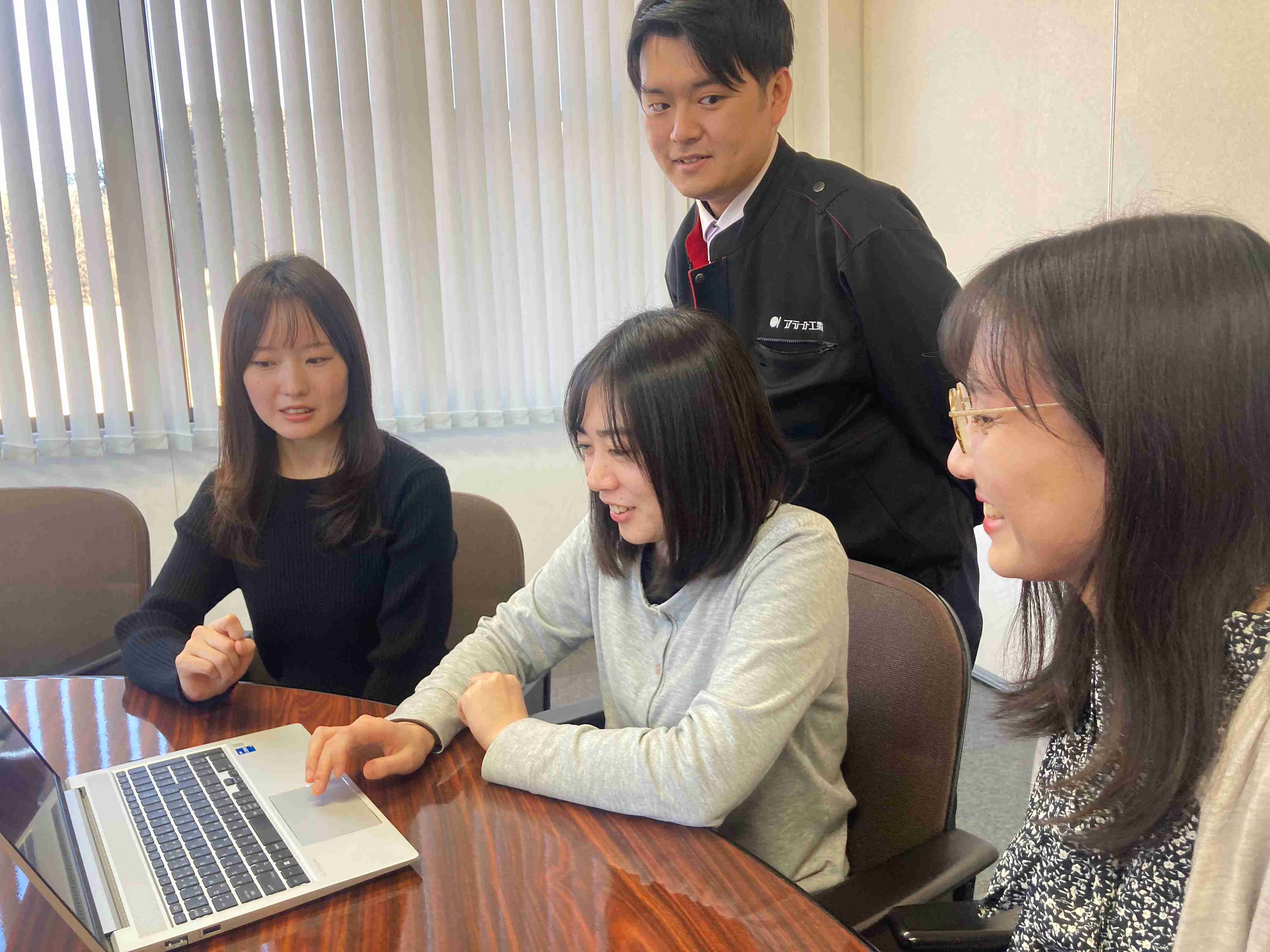 【中途/キャリア採用】営業事務（本社）