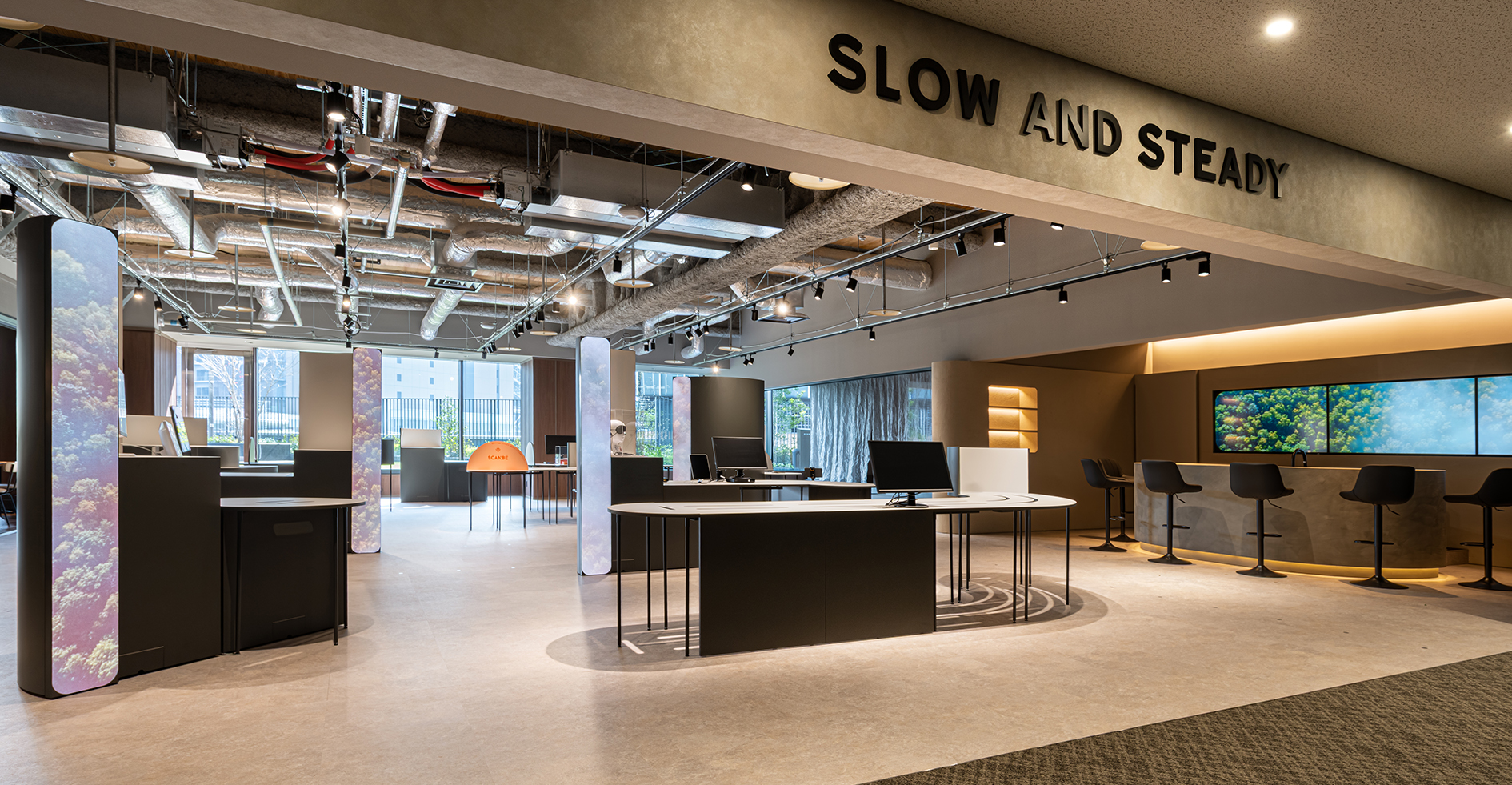 SLOW AND STEADY_施設スタッフ（正社員）