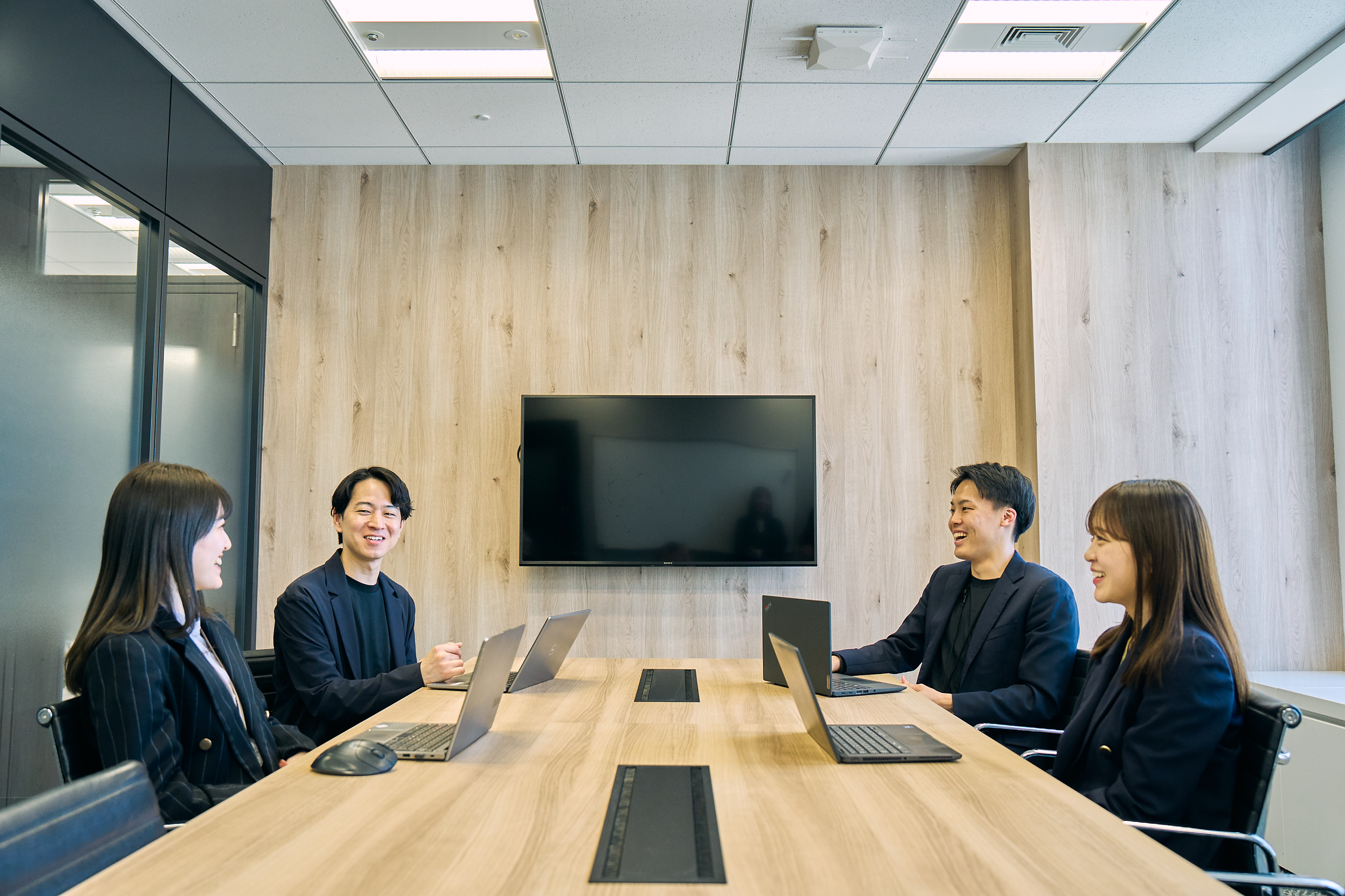 01-003 運用型広告コンサルタント（メンバー）