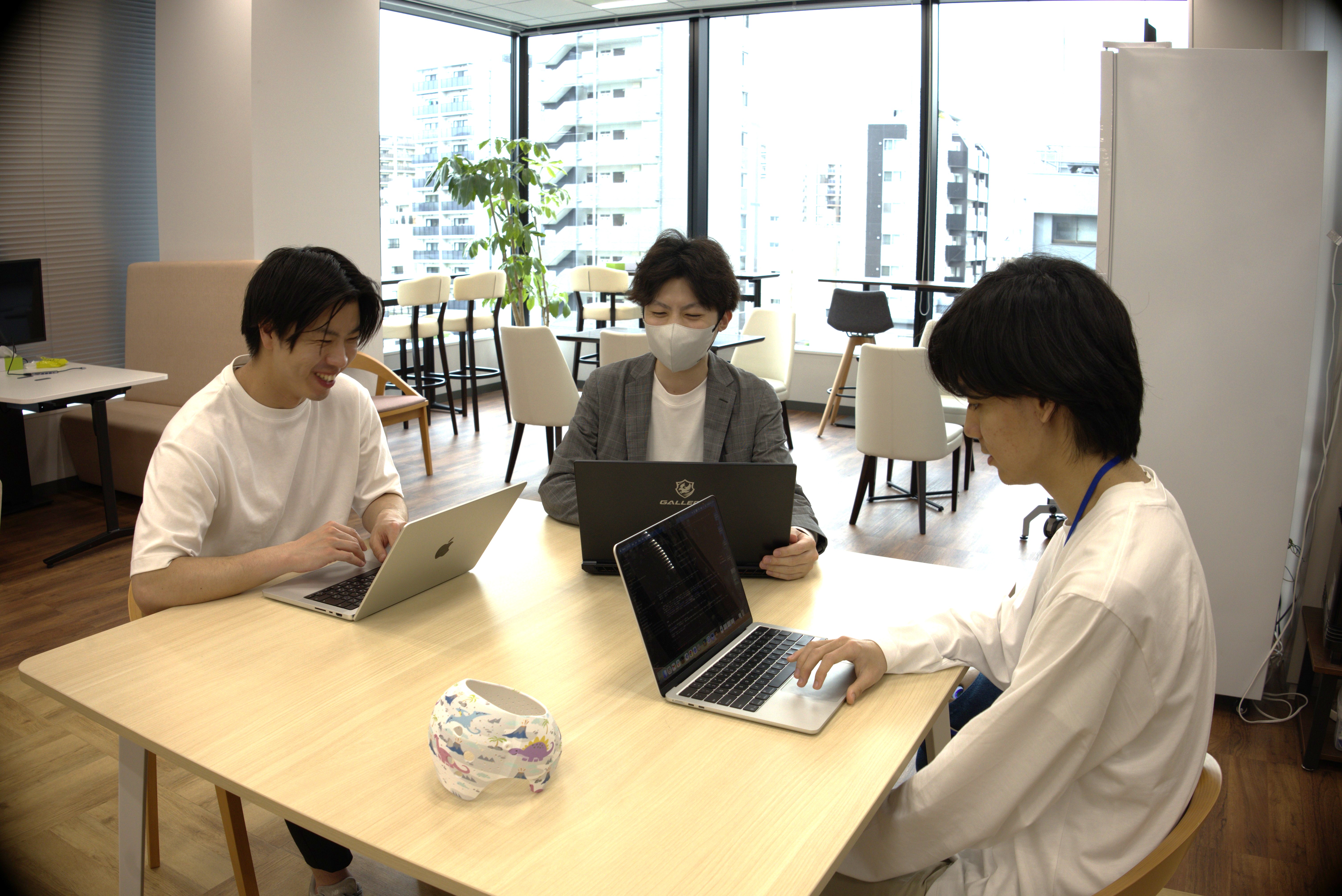 【中途】リモート可｜医療SaaSのフルスタックエンジニア