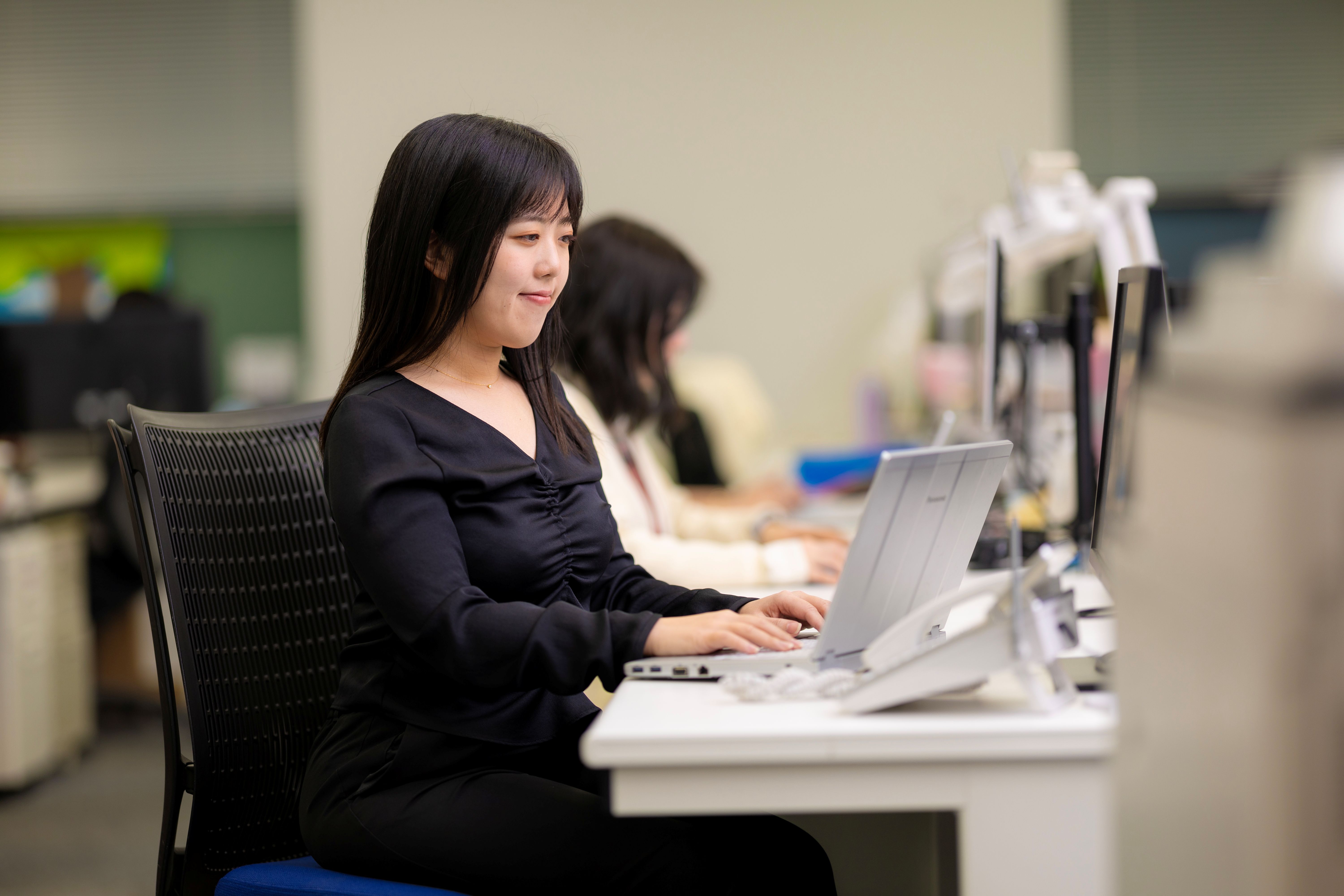 カスタマーサポート_平日