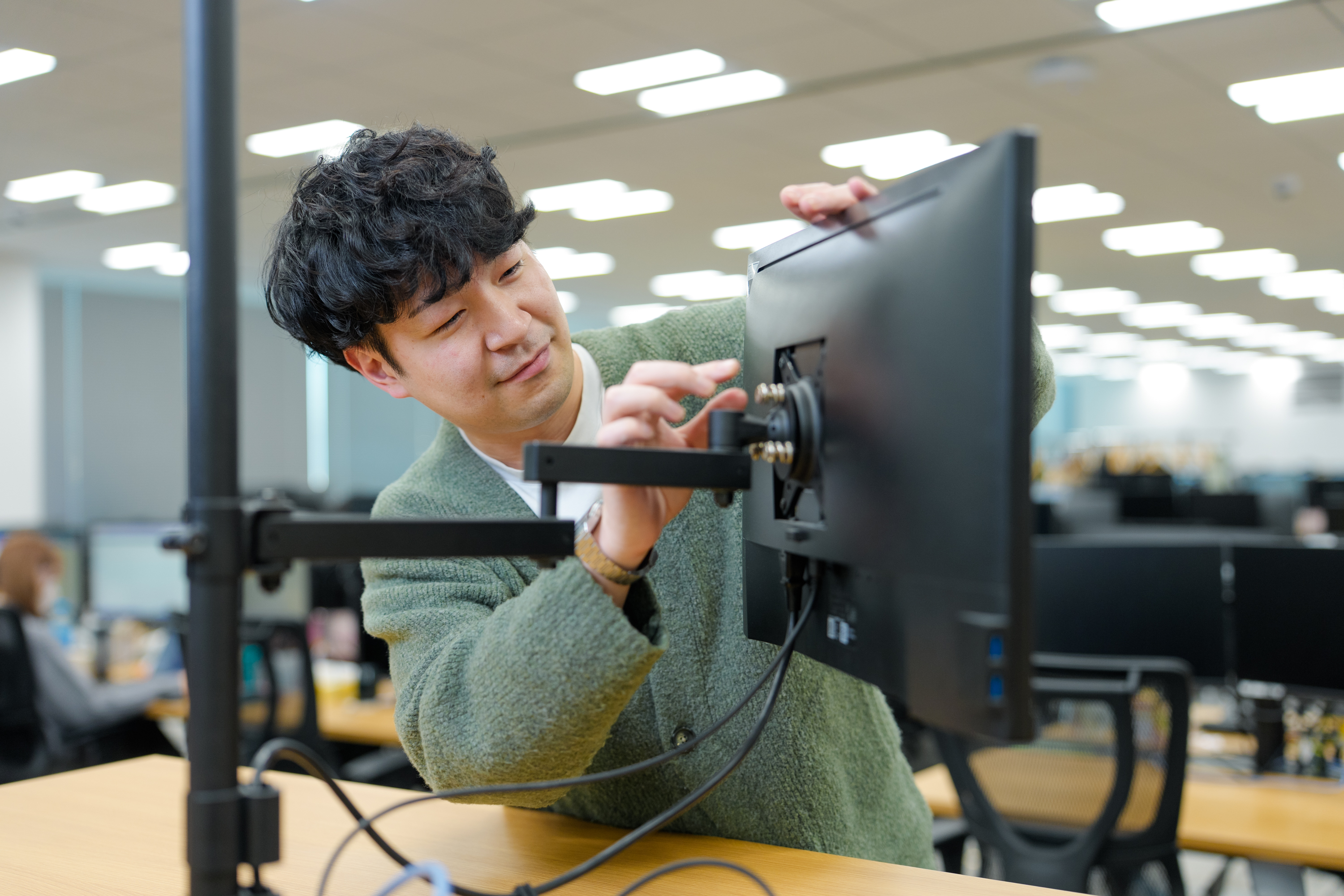 【テクニカルサポート事業部】社内ITサポート