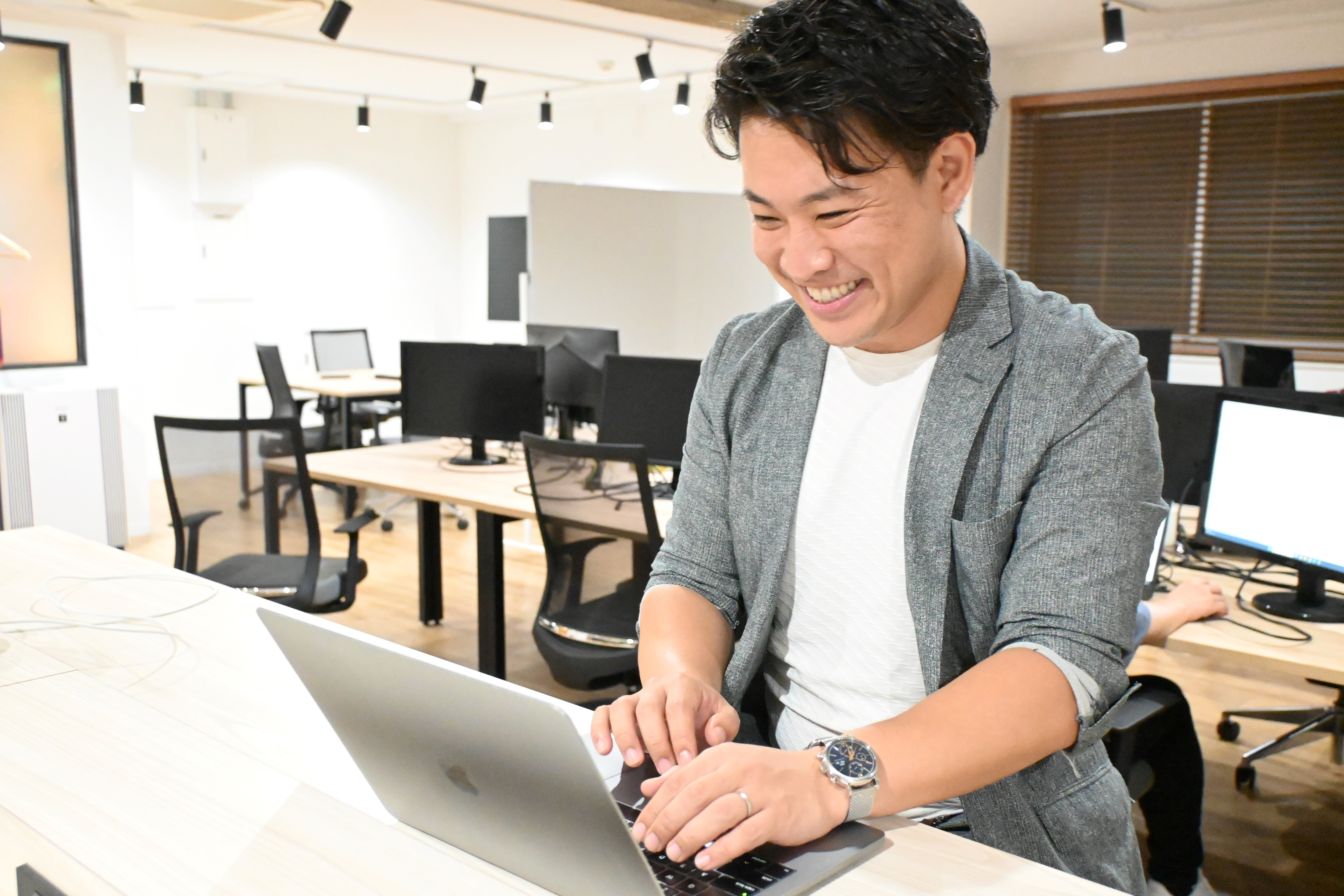 01-01.【Digital Marketing事業】ITコンサルタント兼システムエンジニア