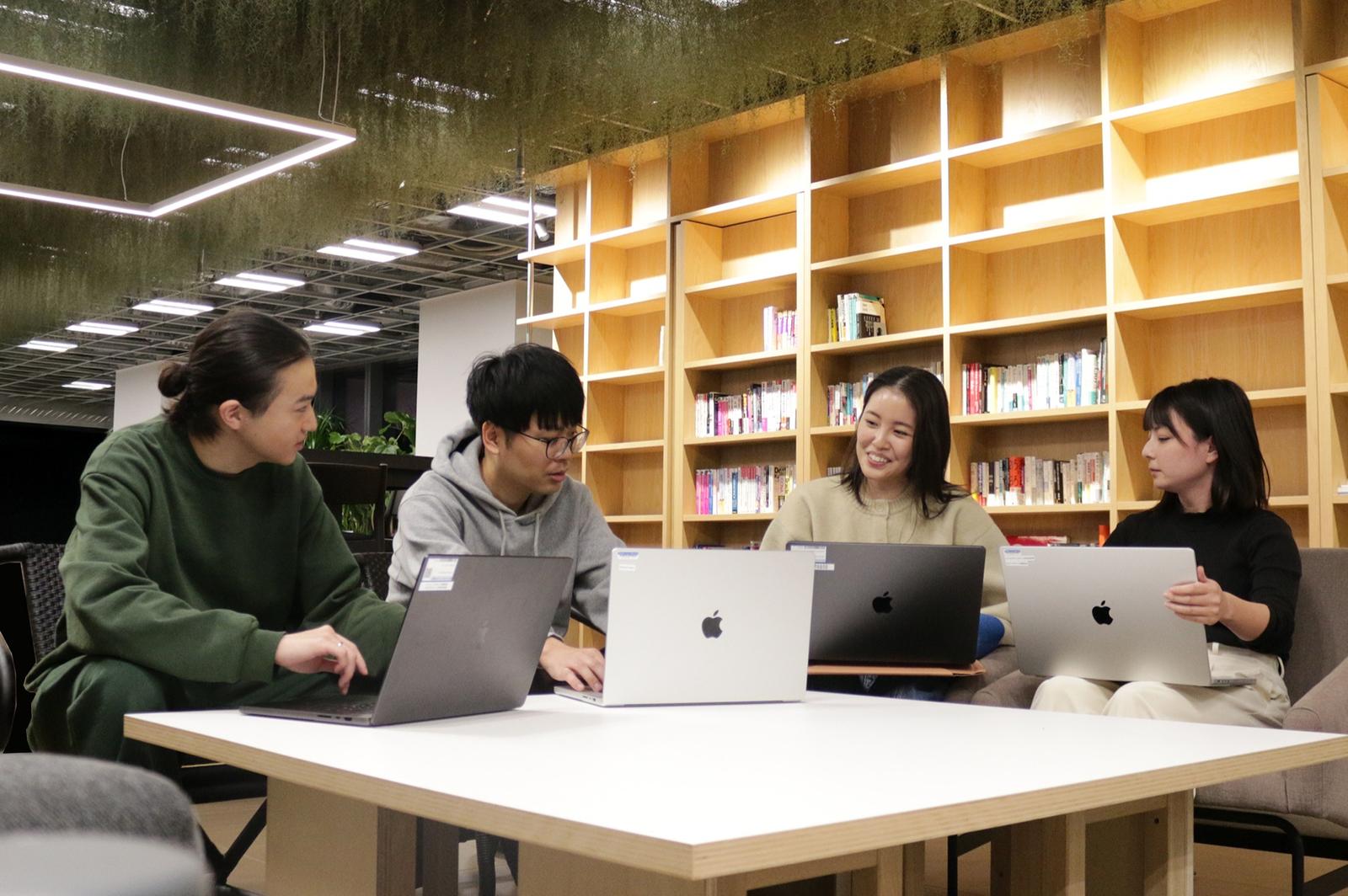 プロダクトデザイナー