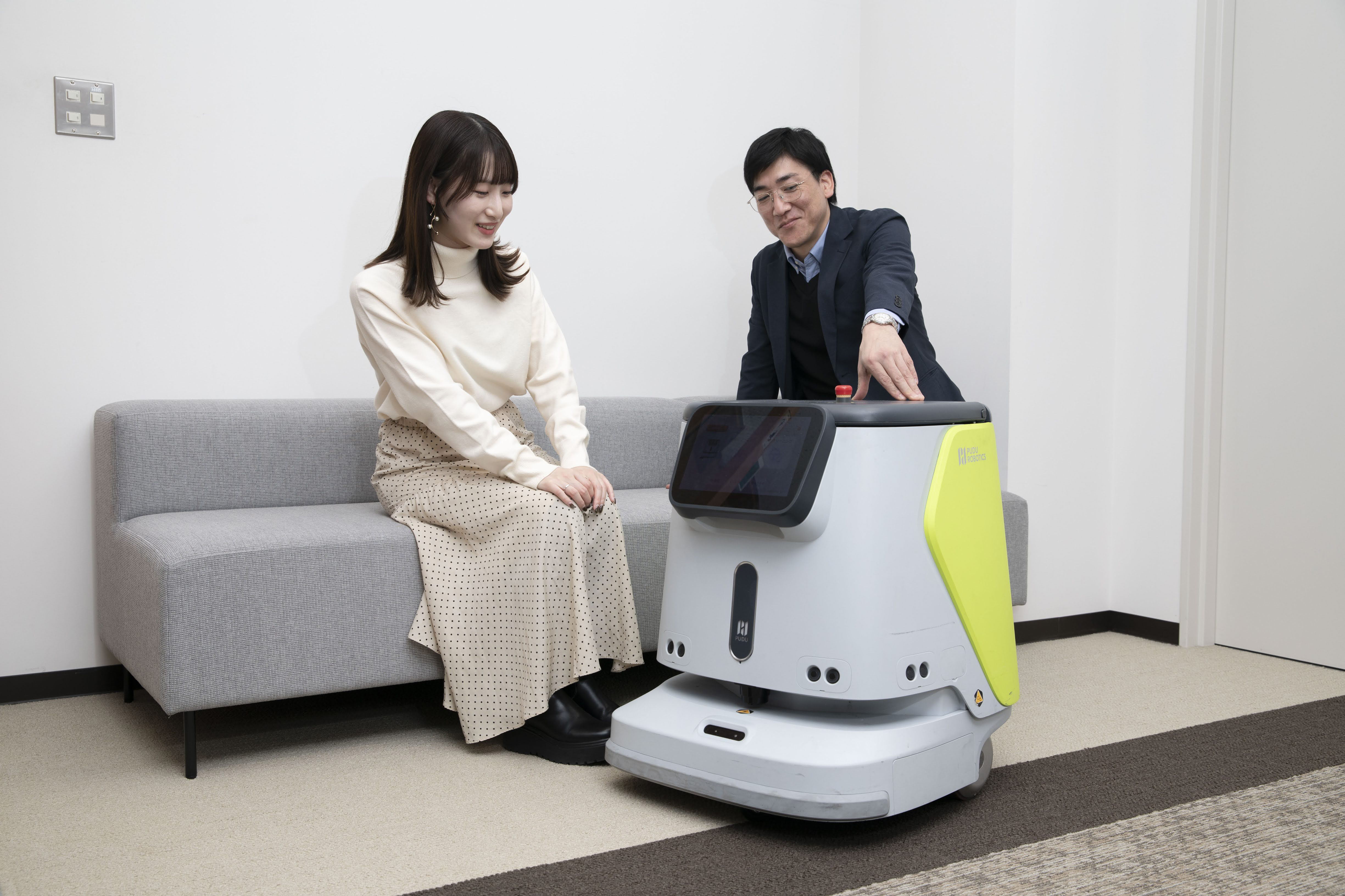 01.ロボット清掃・在庫確認スタッフ／アルバイト
