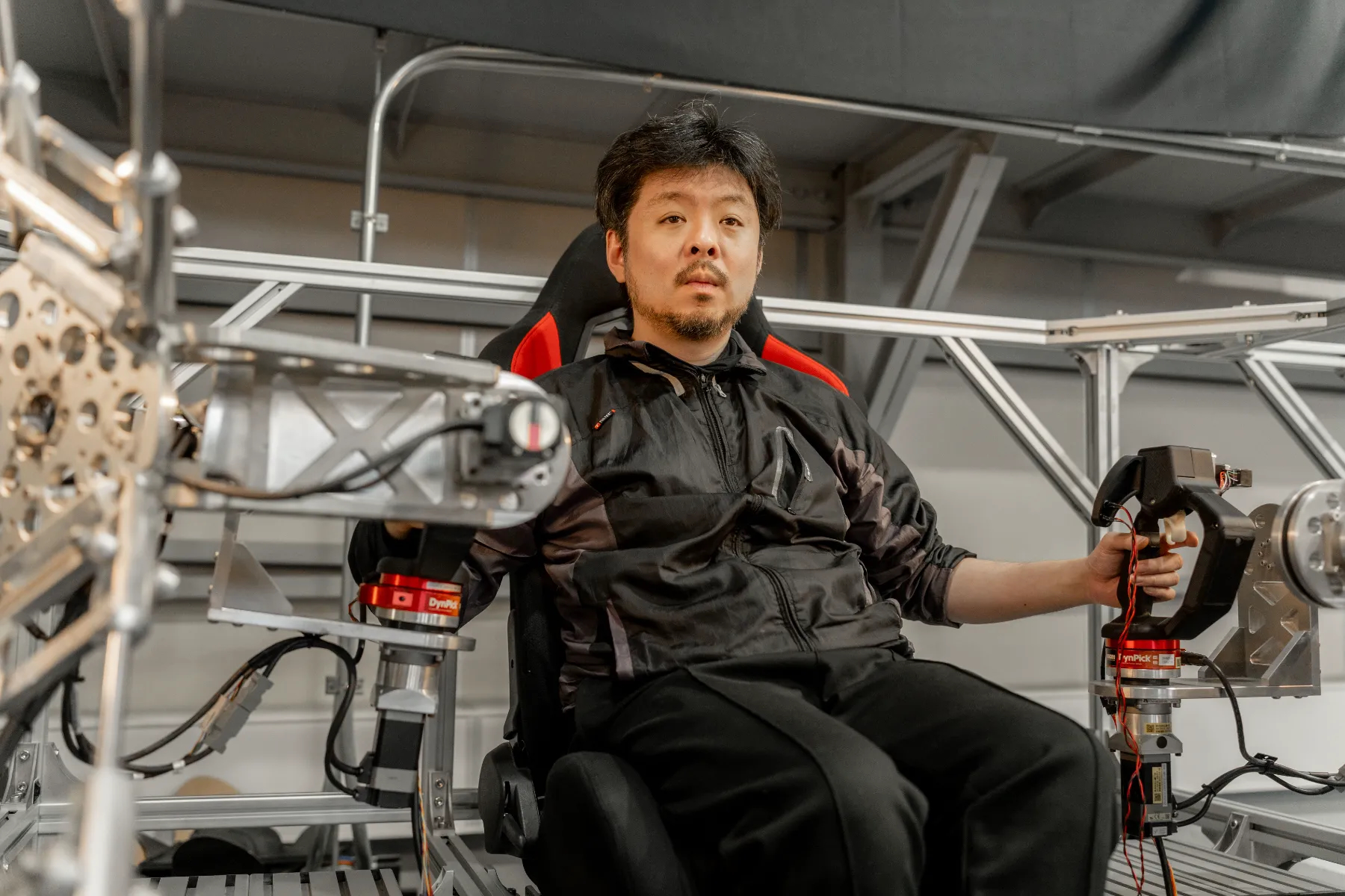 1004. ロボット工学エンジニア