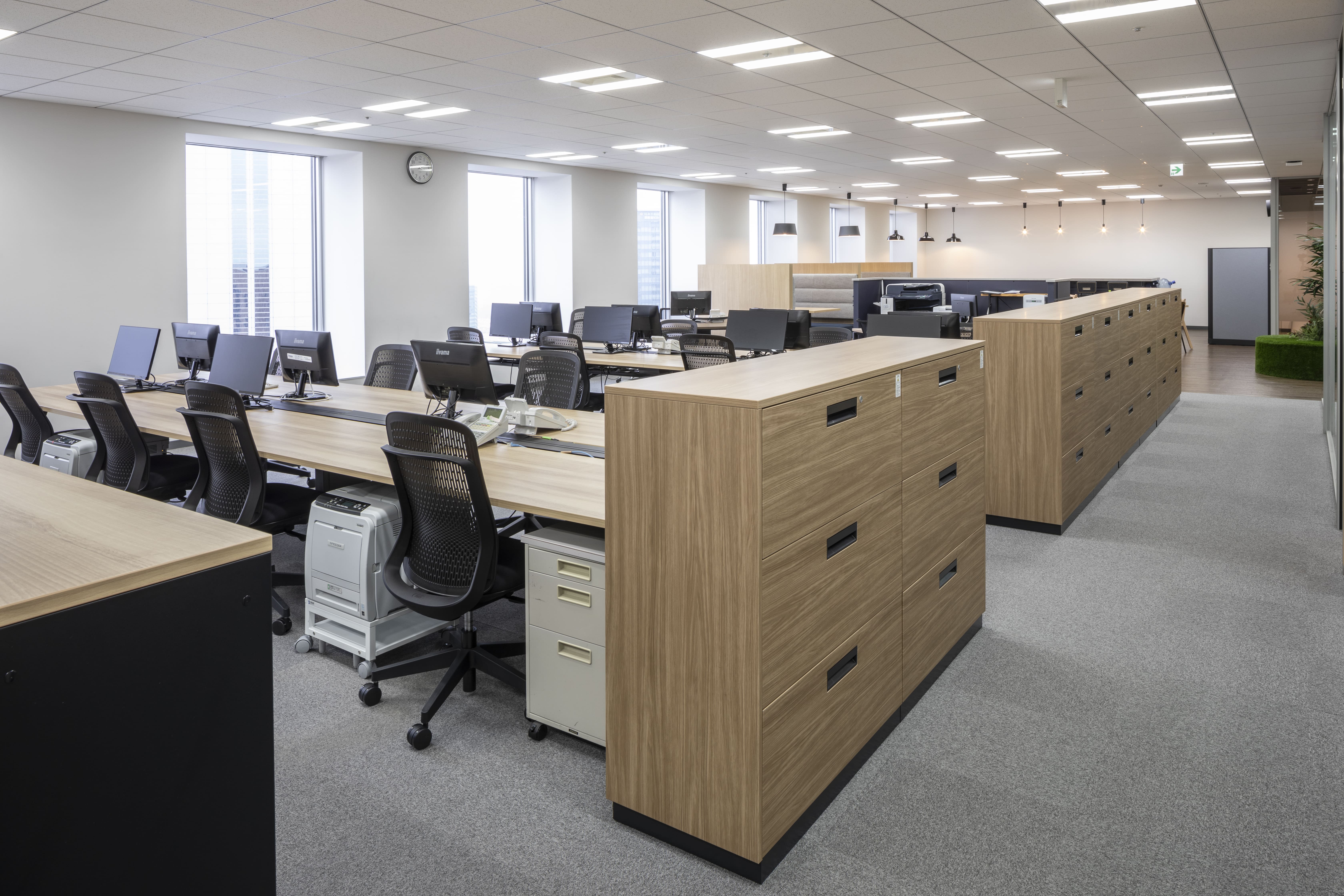 CP100_財務・経理_かがやきホールディングス_新宿