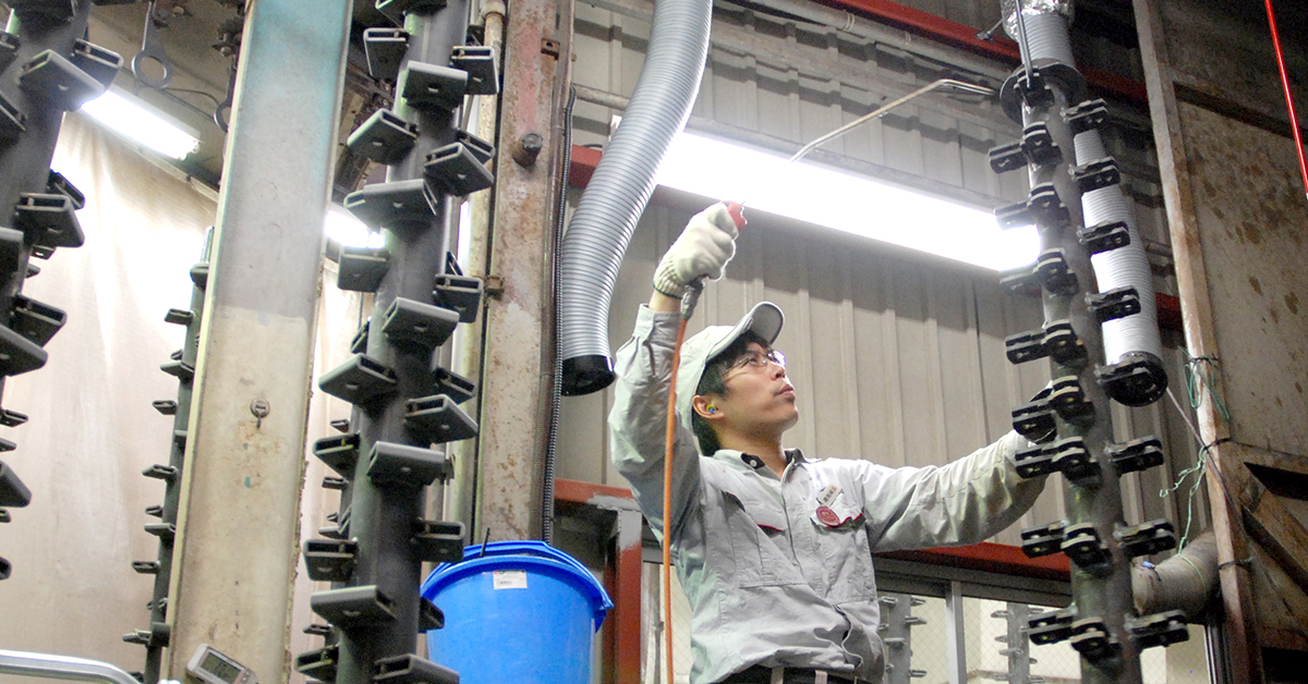 05.塗装【小橋工業株式会社】