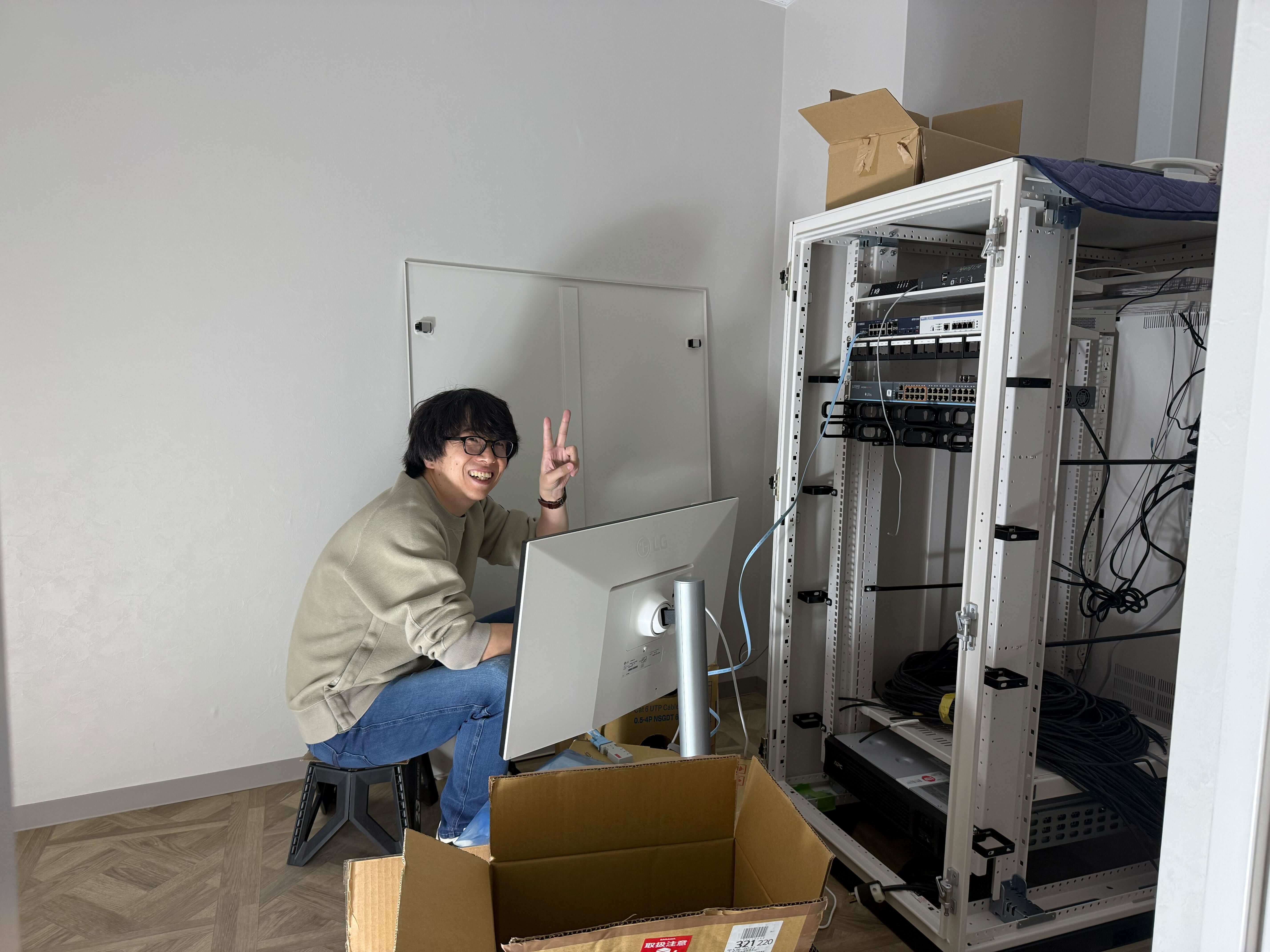 3_3 【大阪/業務委託】ITシステムエンジニア（Forward Deployed Engineer）