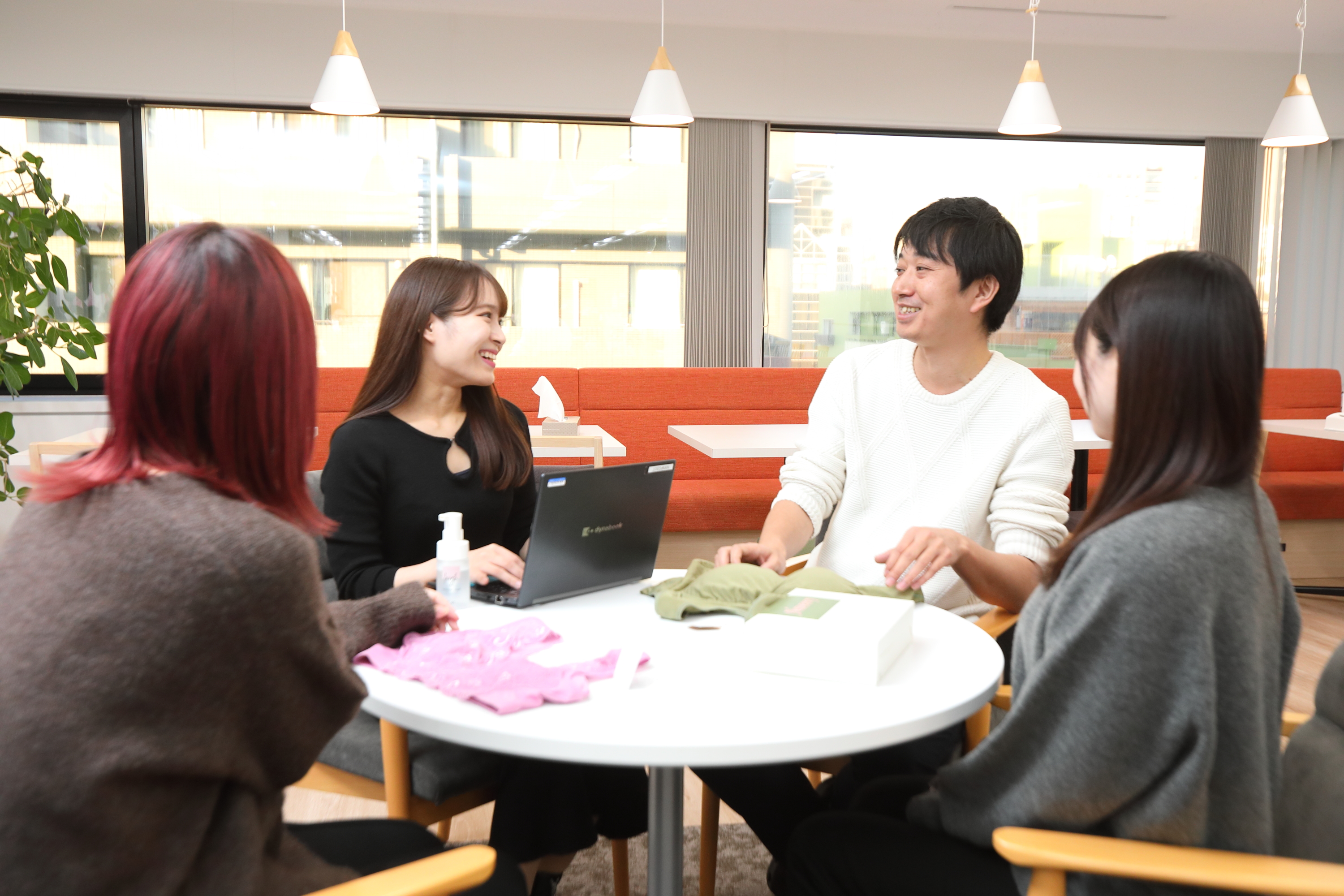 女性向け通販事業商品管理【株式会社HRC】メンバー
