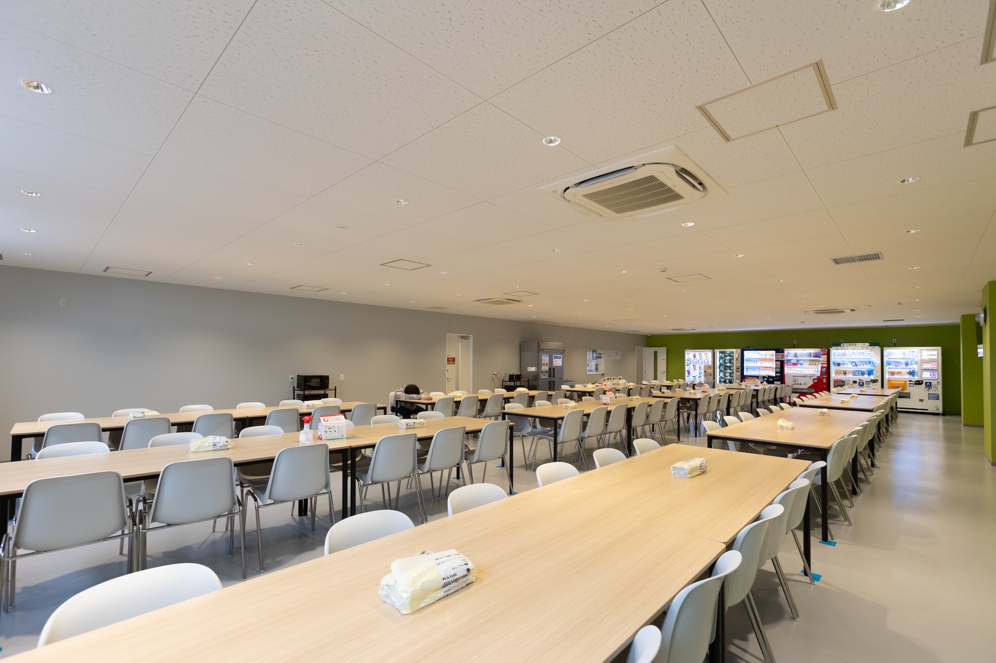 尼崎　工場内のオフィス清掃（障がい者採用）