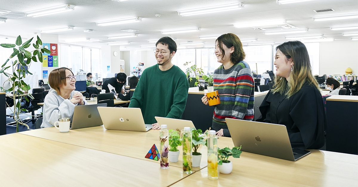 22卒新卒 幅広いプロジェクトに関われる デジタル領域のデザイナー募集 株式会社ピラミッドフィルム クアドラ