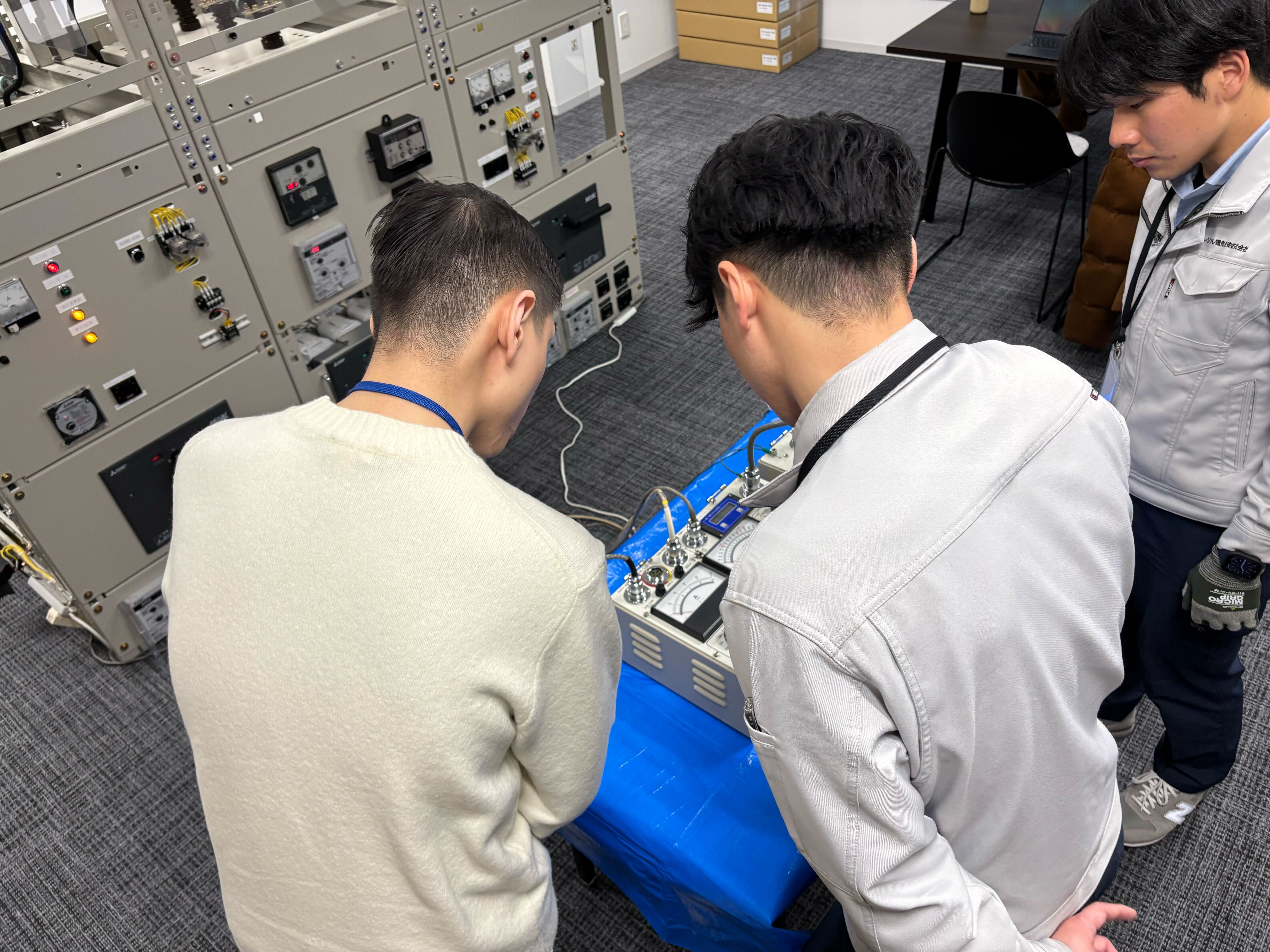 0Z-103_正社員｜【新卒】2027年卒_技術コース_冬インターン（東京開催）