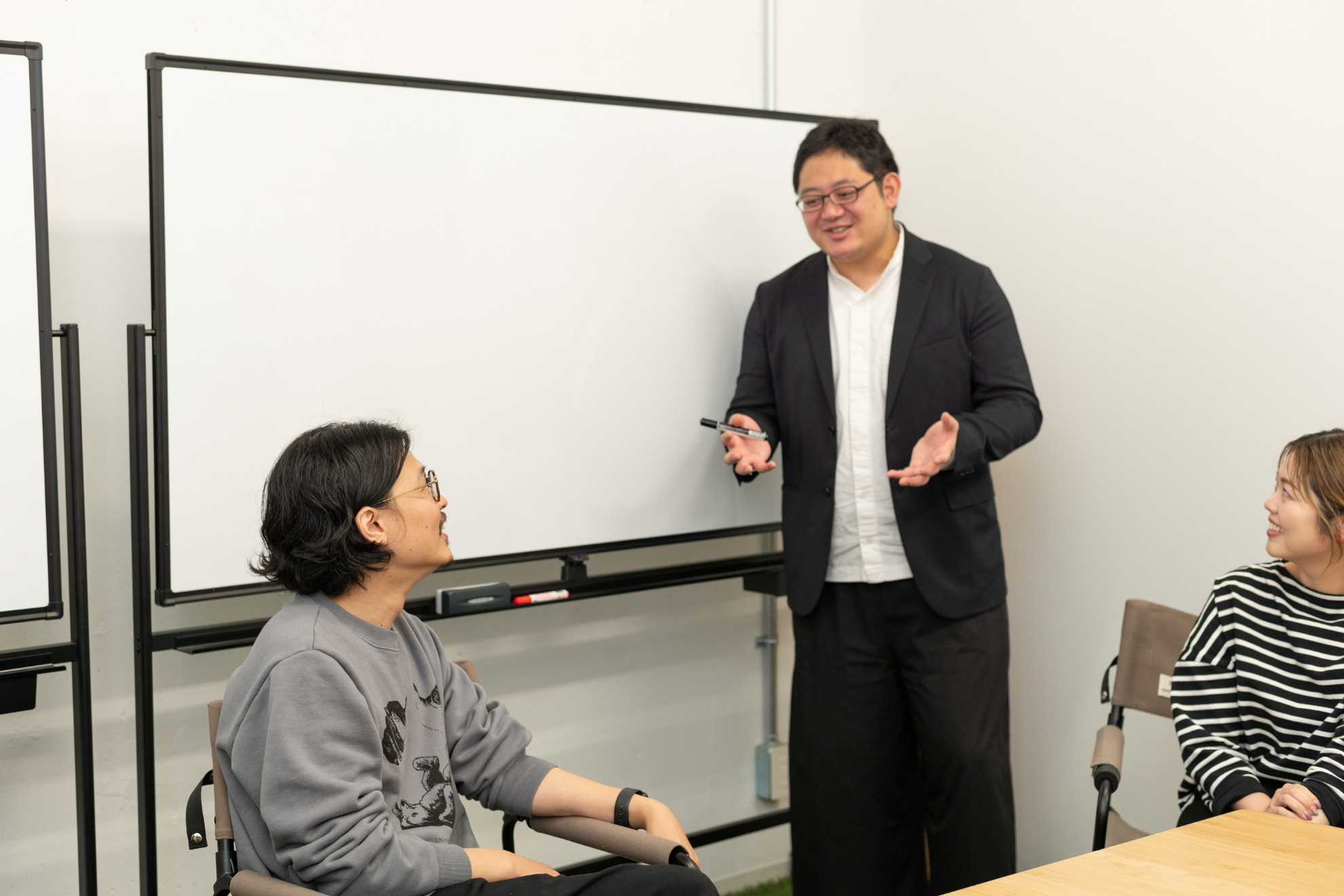 【中途】コンサルティング営業（企業向け）