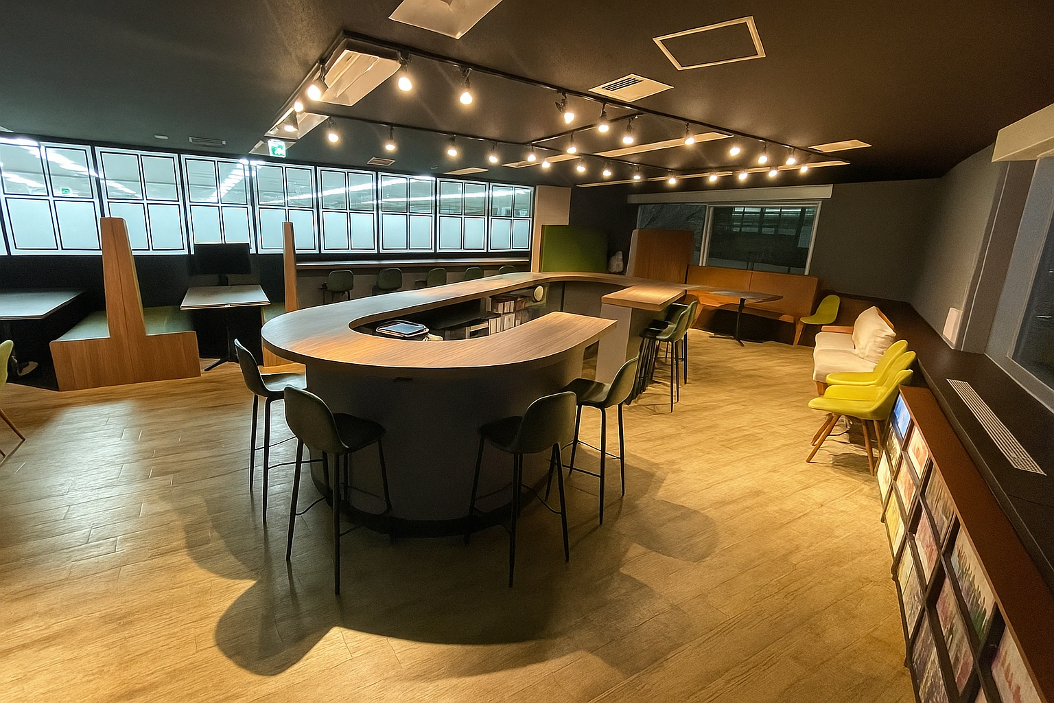 6.自社サービスの事業企画・運営