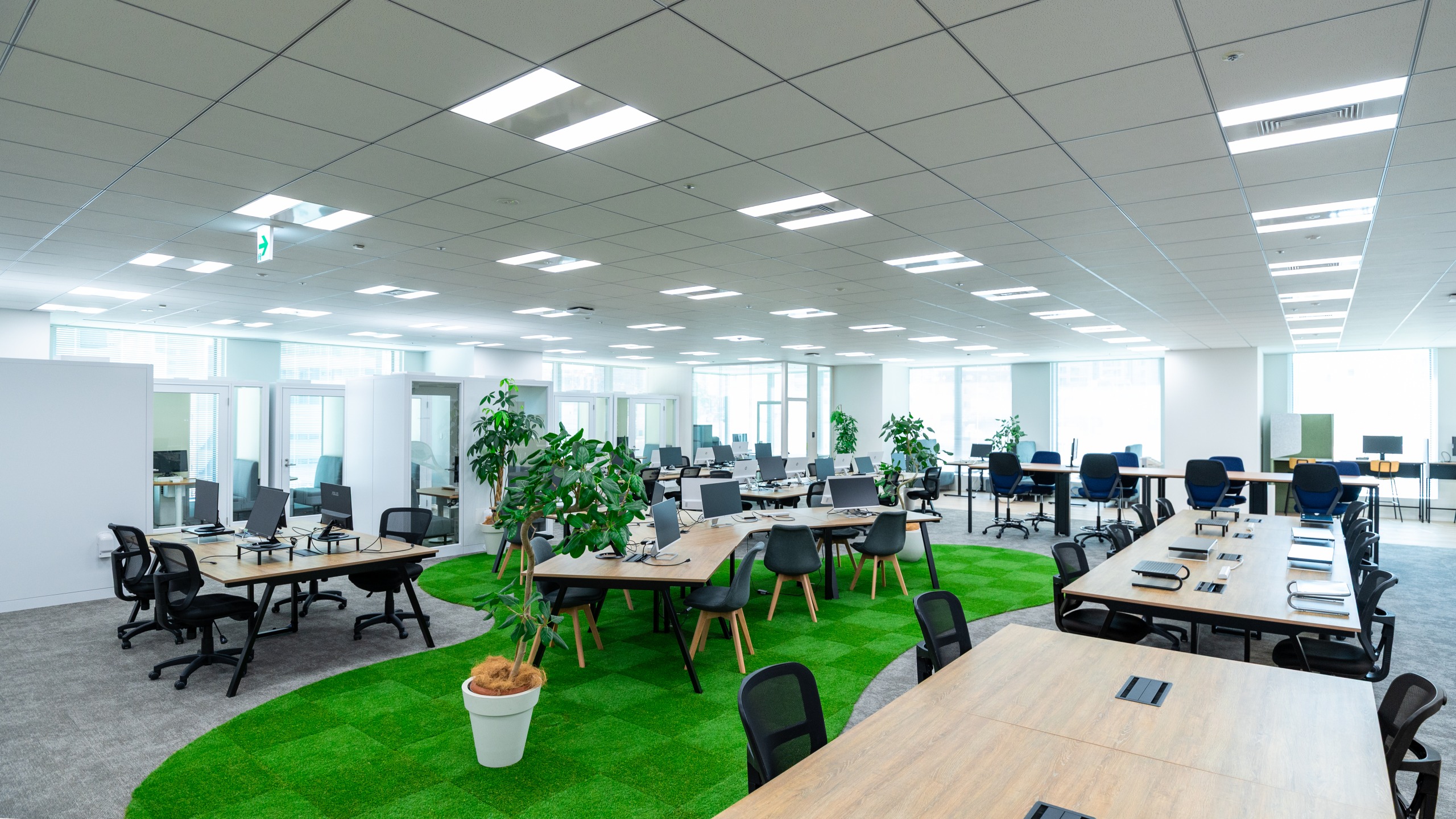 【エンジニア】フルスタックエンジニア