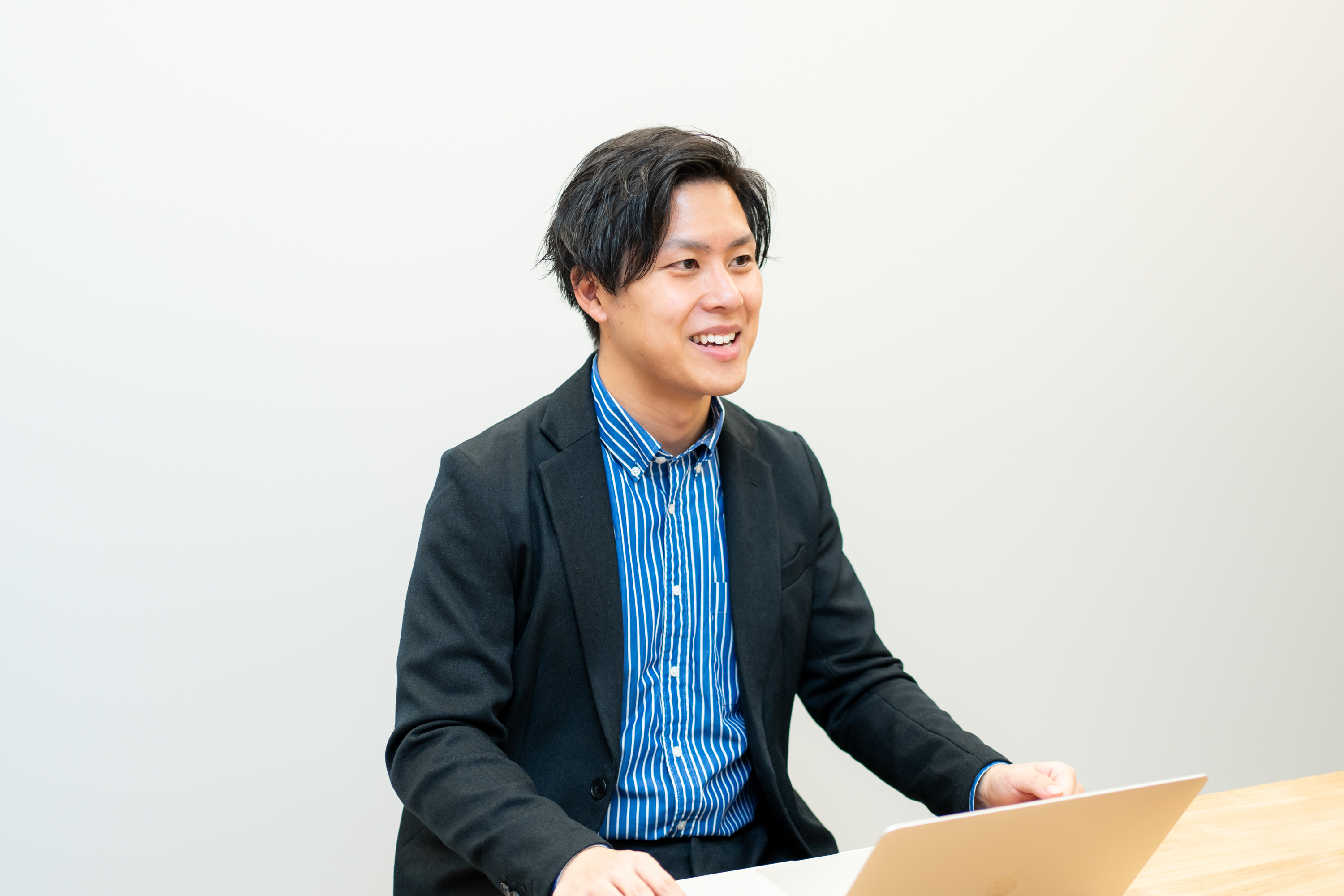企画営業